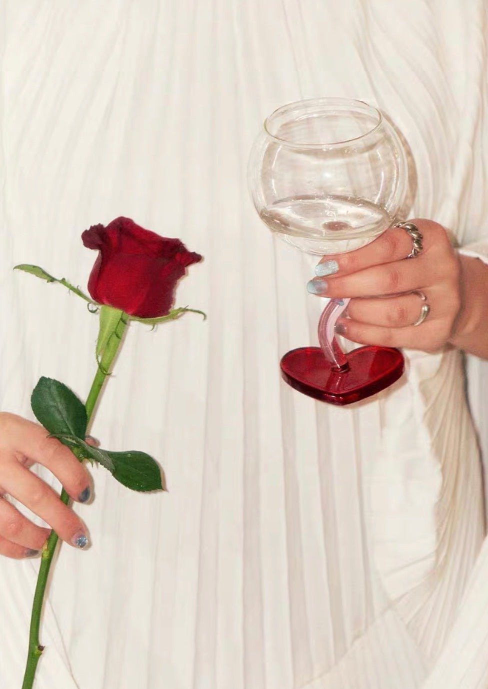 Valentine's Gift Box: Retro Wavy Goblet Set of 4 Pcs - Gifts for